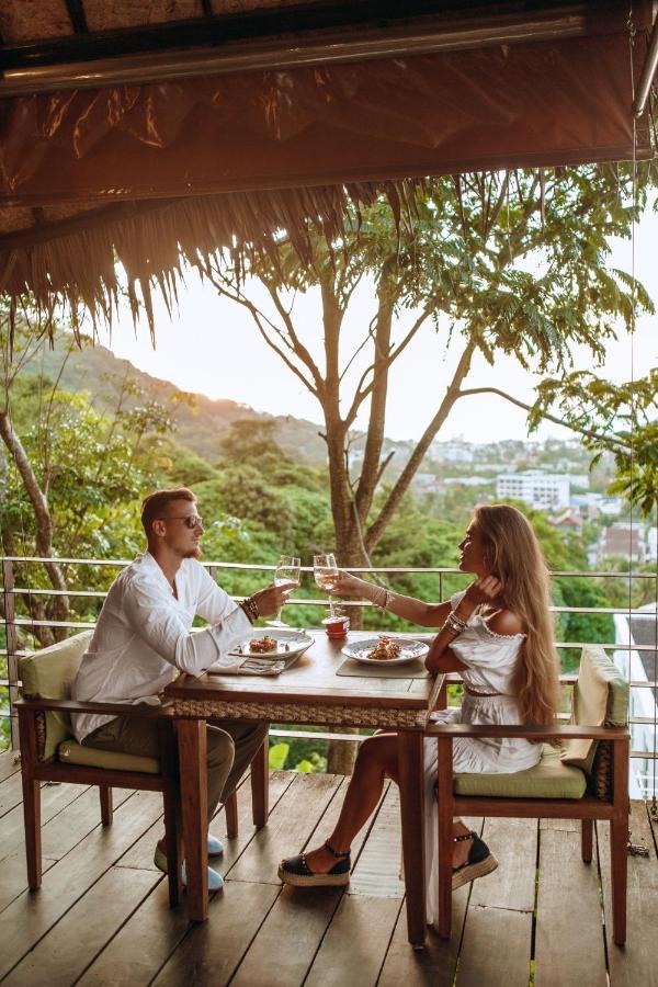 Santosa Detox Retreat Hotel Phuket Eksteriør billede